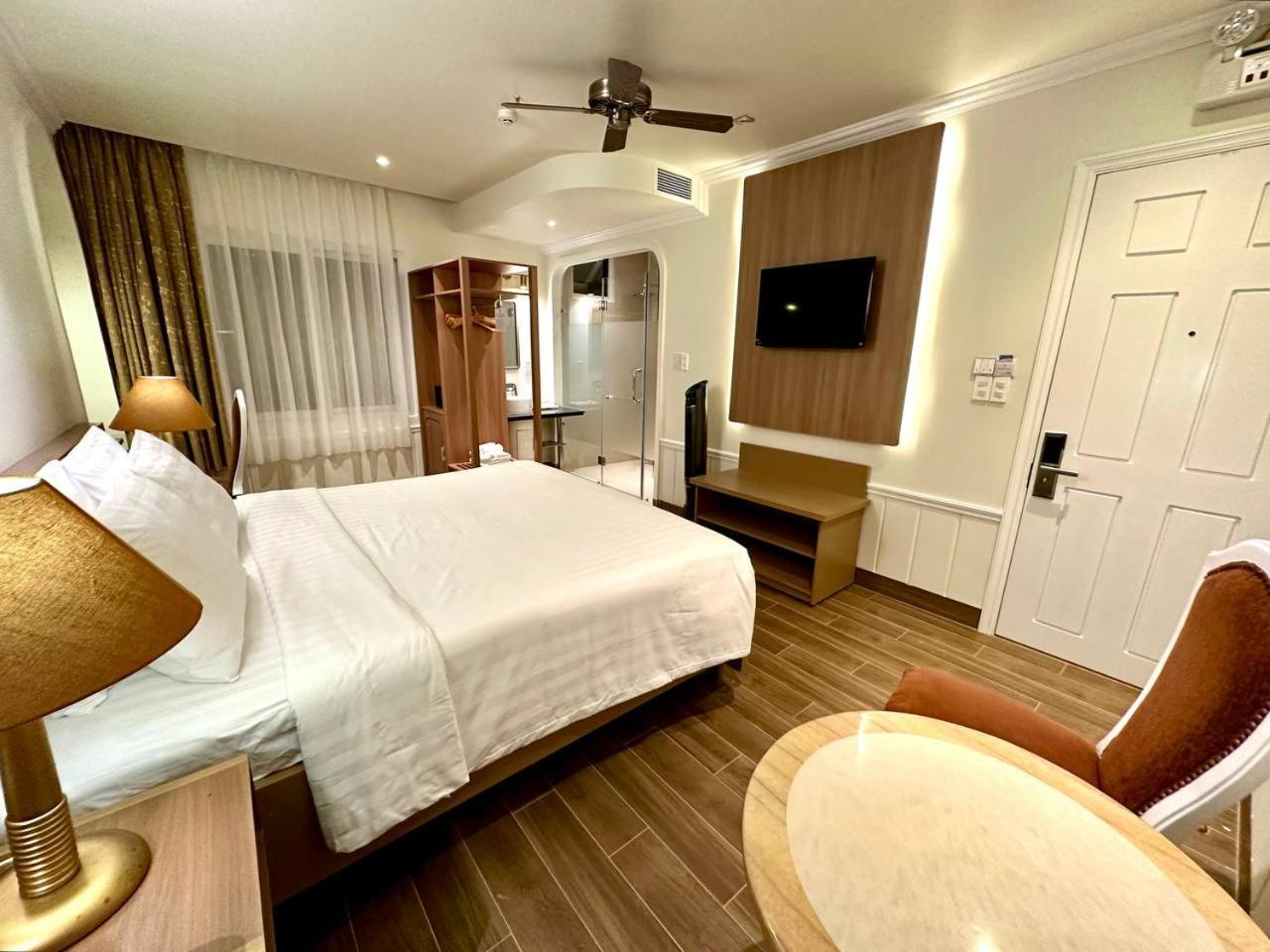 Tulip Hotel 2 Далат Экстерьер фото