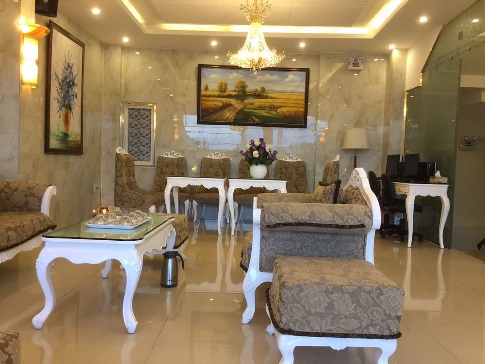 Tulip Hotel 2 Далат Экстерьер фото