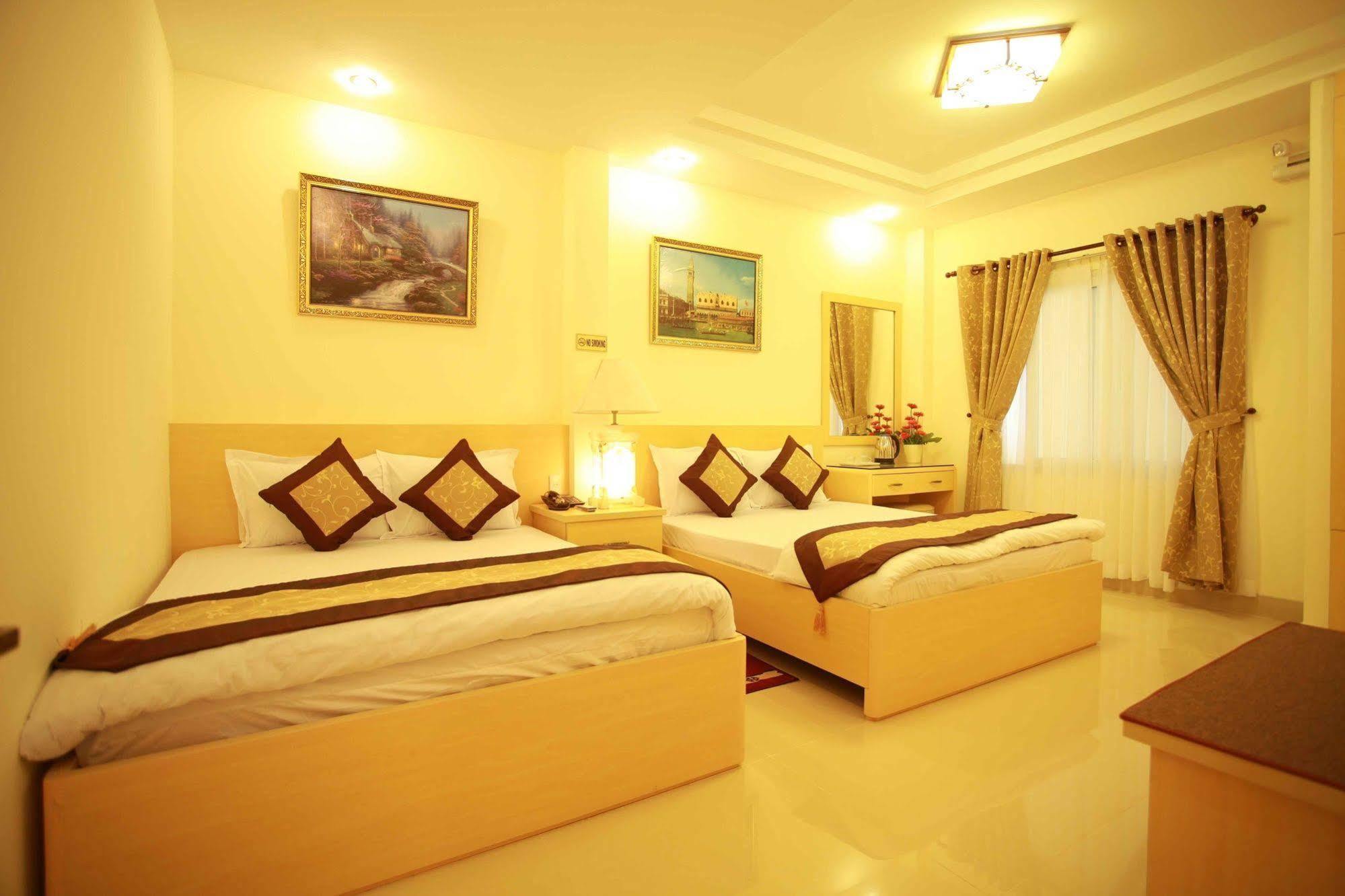 Tulip Hotel 2 Далат Экстерьер фото